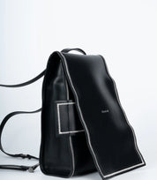 Convertible Leather Backpack with adjustable straps – designed for both practicality and modern fashion.