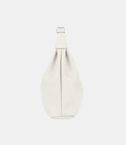 Premium metal buckle detail – adjustable strap feature on the Slouchy Leather Hobo Bag for a customized fit and styling.